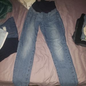 Levi womens maternity skinny jeans
